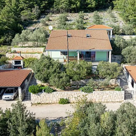 Anita By Guide アパート *